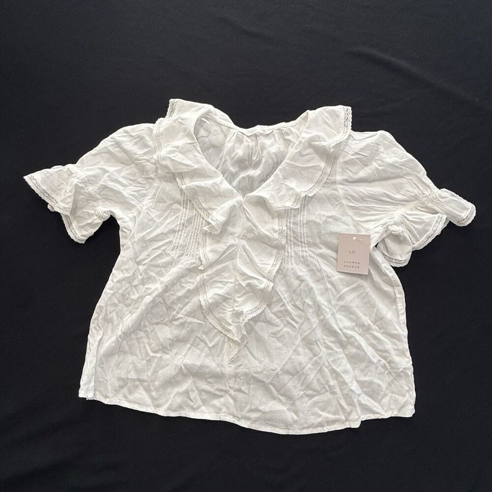 NWT LC Lauren Conrad Short Sleeve Top Women's XL White Ruffle Front Lace Edge